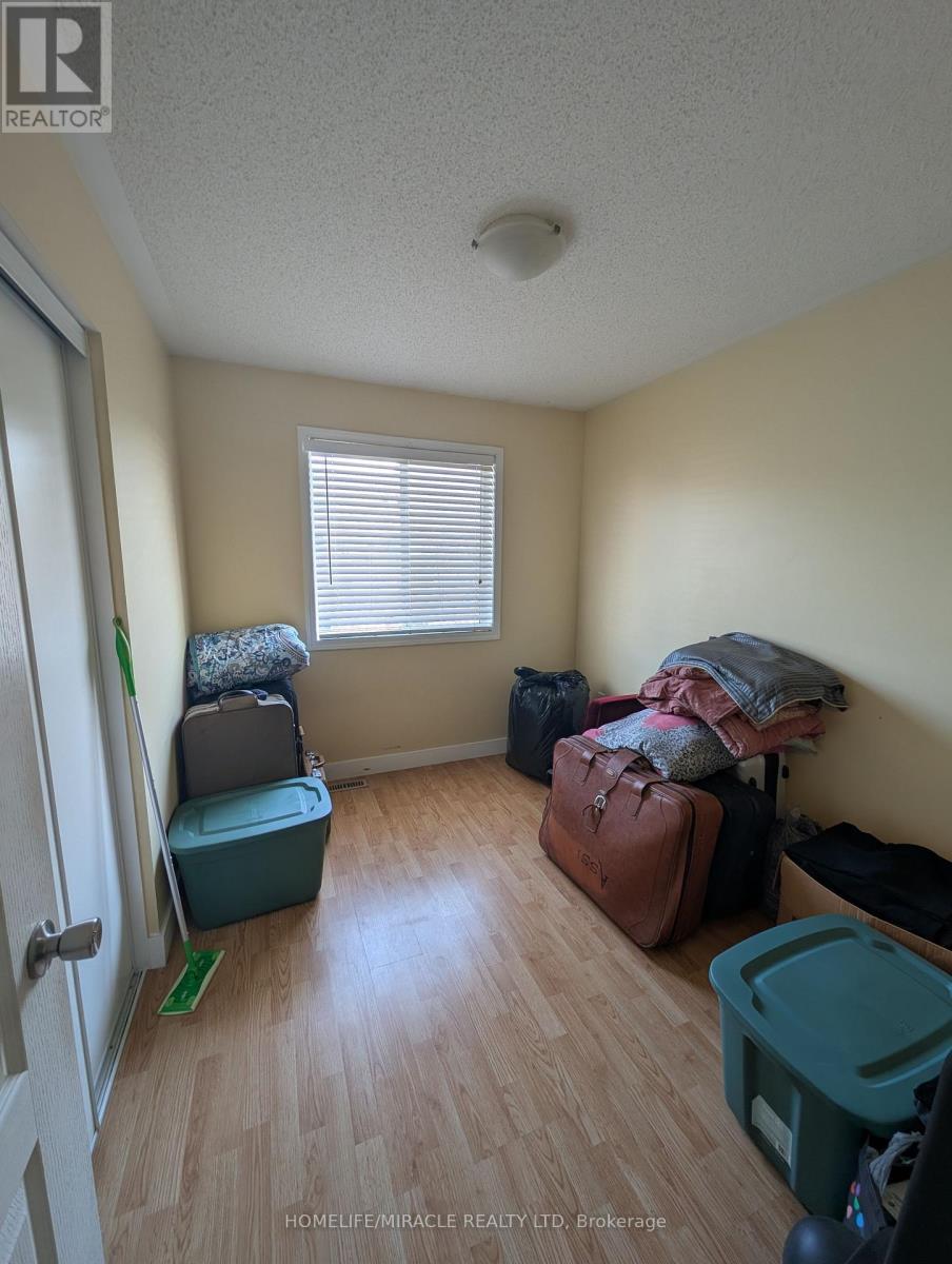 3115 Edgar Avenue, Burlington, ON - Indoor Photo Showing Bedroom