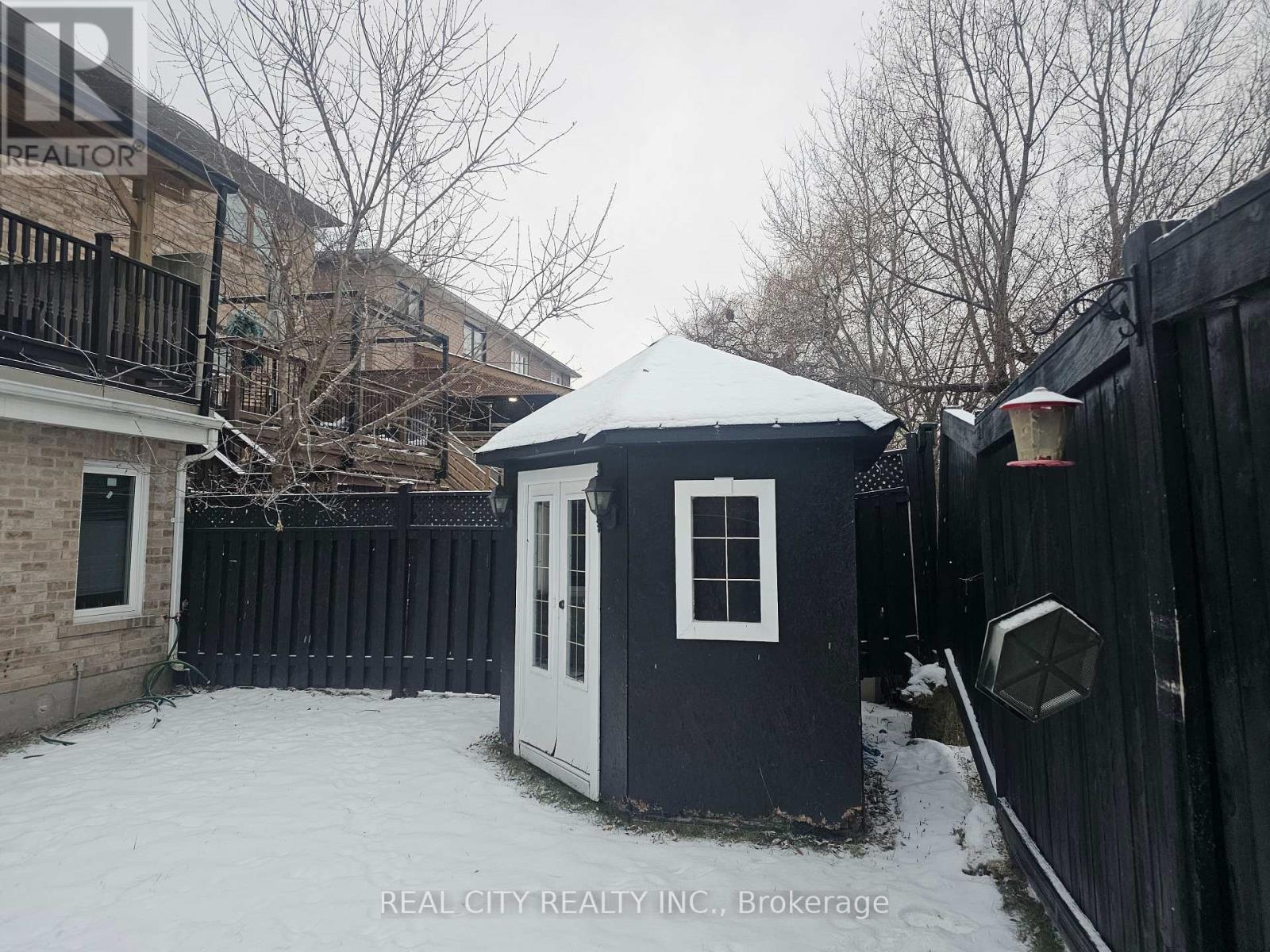 1680 Samuelson Circle, Mississauga, ON - Outdoor With Balcony