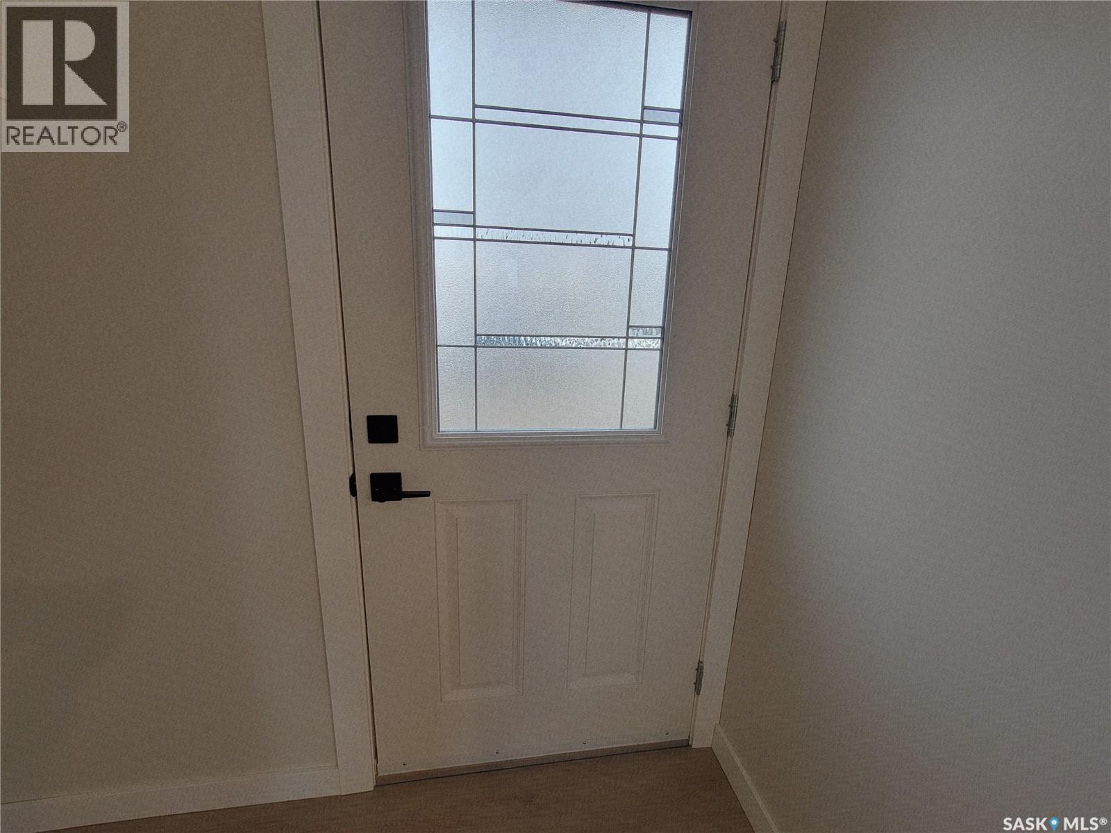 357 5Th Avenue W, Unity, SK - Indoor Photo Showing Other Room