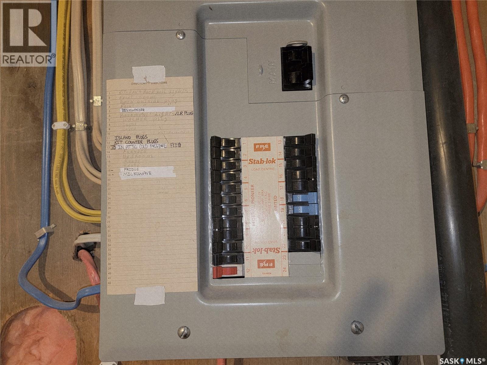 357 5Th Avenue W, Unity, SK - Indoor Photo Showing Basement