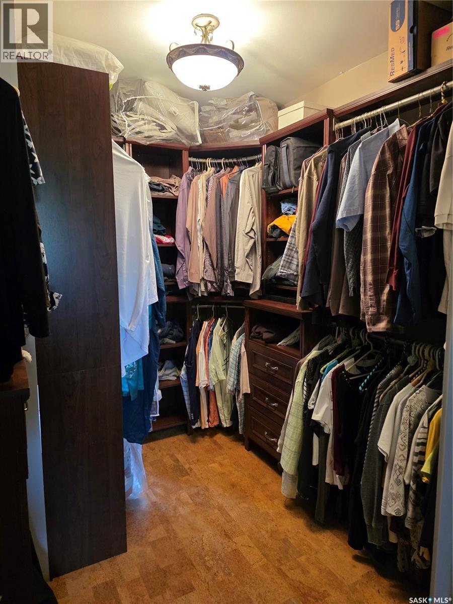 314 Milden Street, Conquest, SK - Indoor With Storage