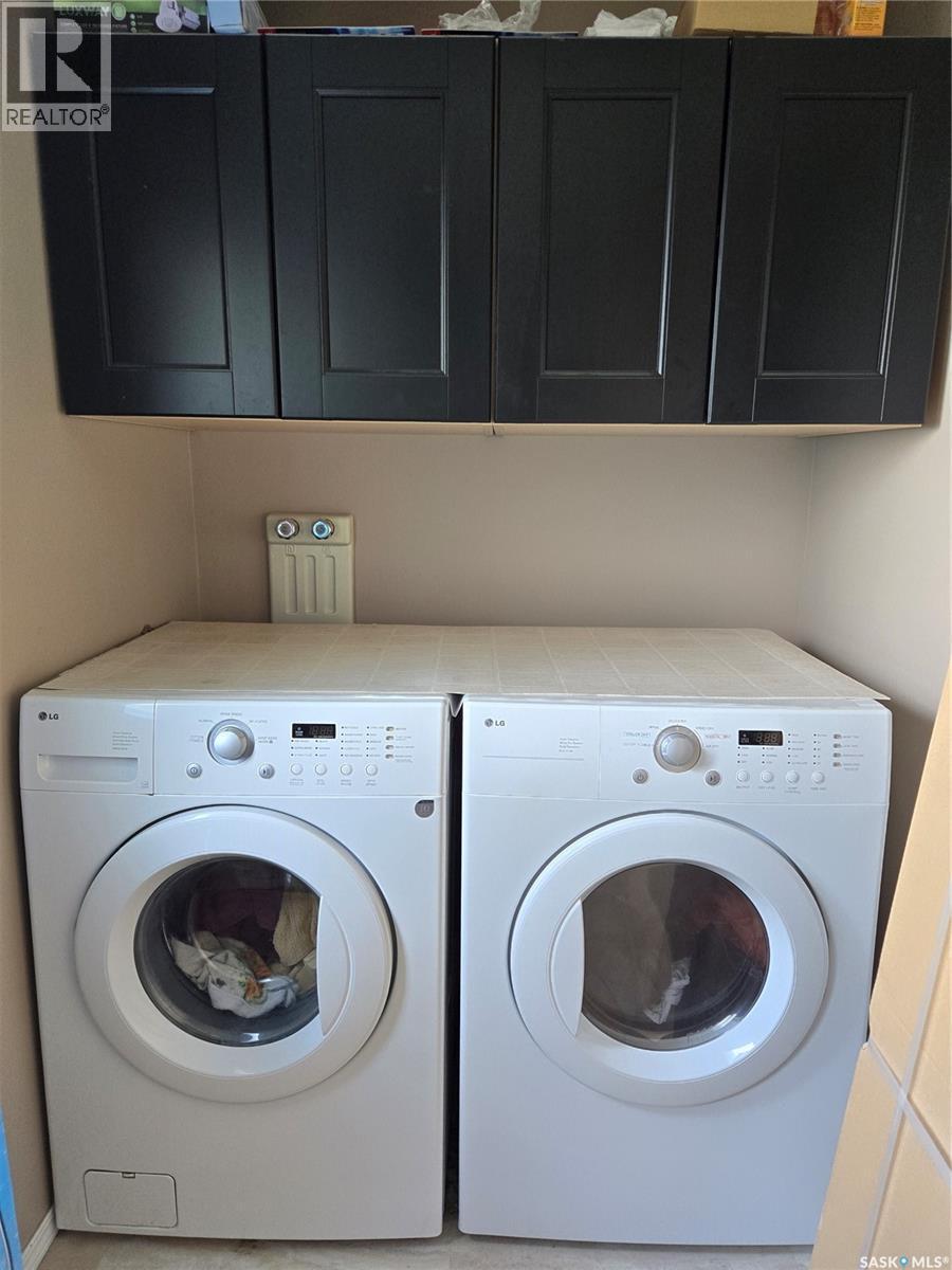 314 Milden Street, Conquest, SK - Indoor Photo Showing Laundry Room