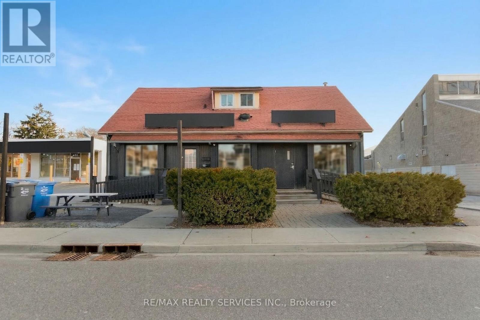 431 Brock Avenue, Burlington, ON