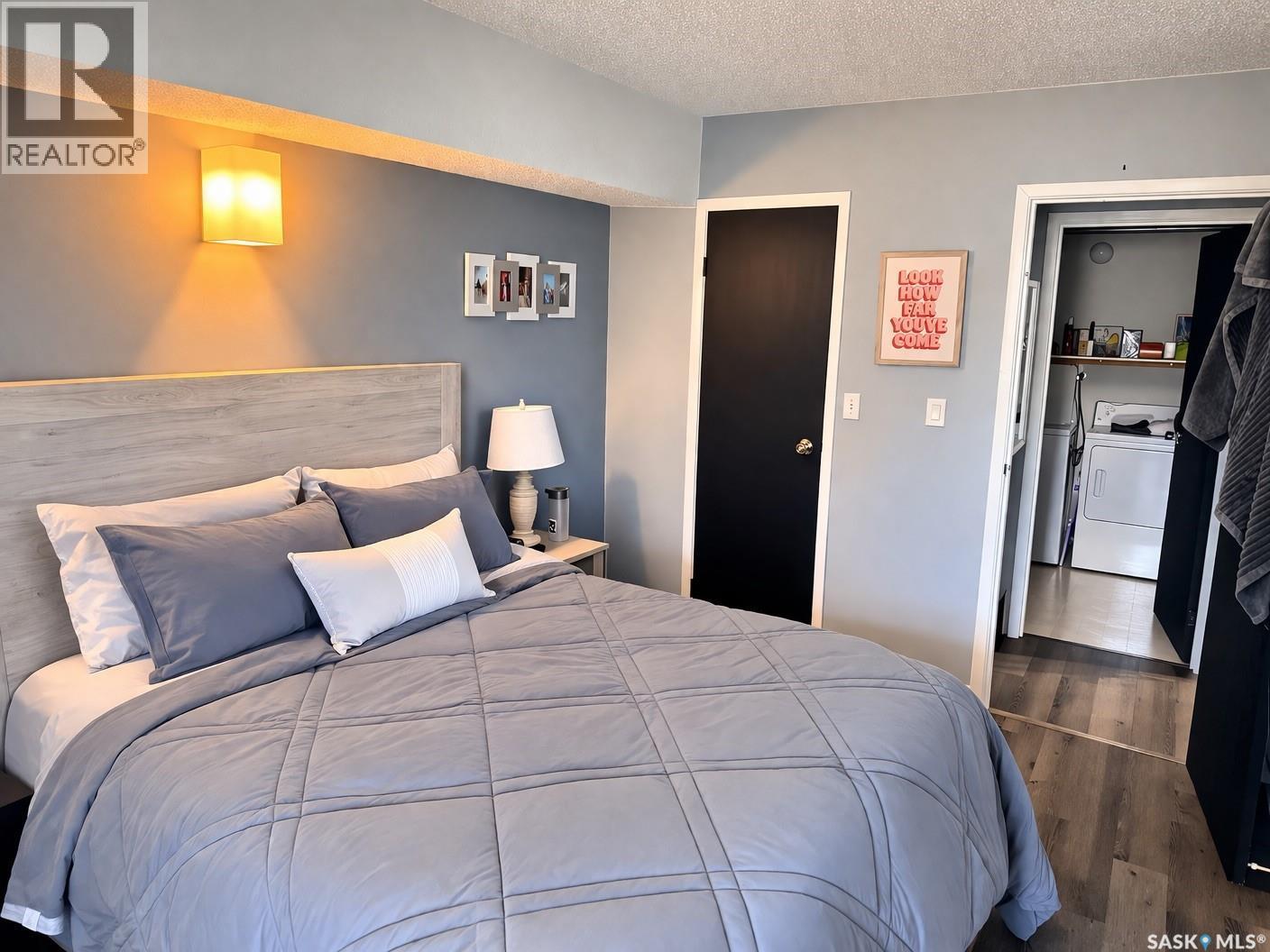 116 Gore Place, Regina, SK - Indoor Photo Showing Bedroom