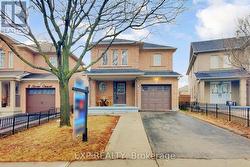 4 SECORD CRESCENT Brampton, ON L6X 4Z3