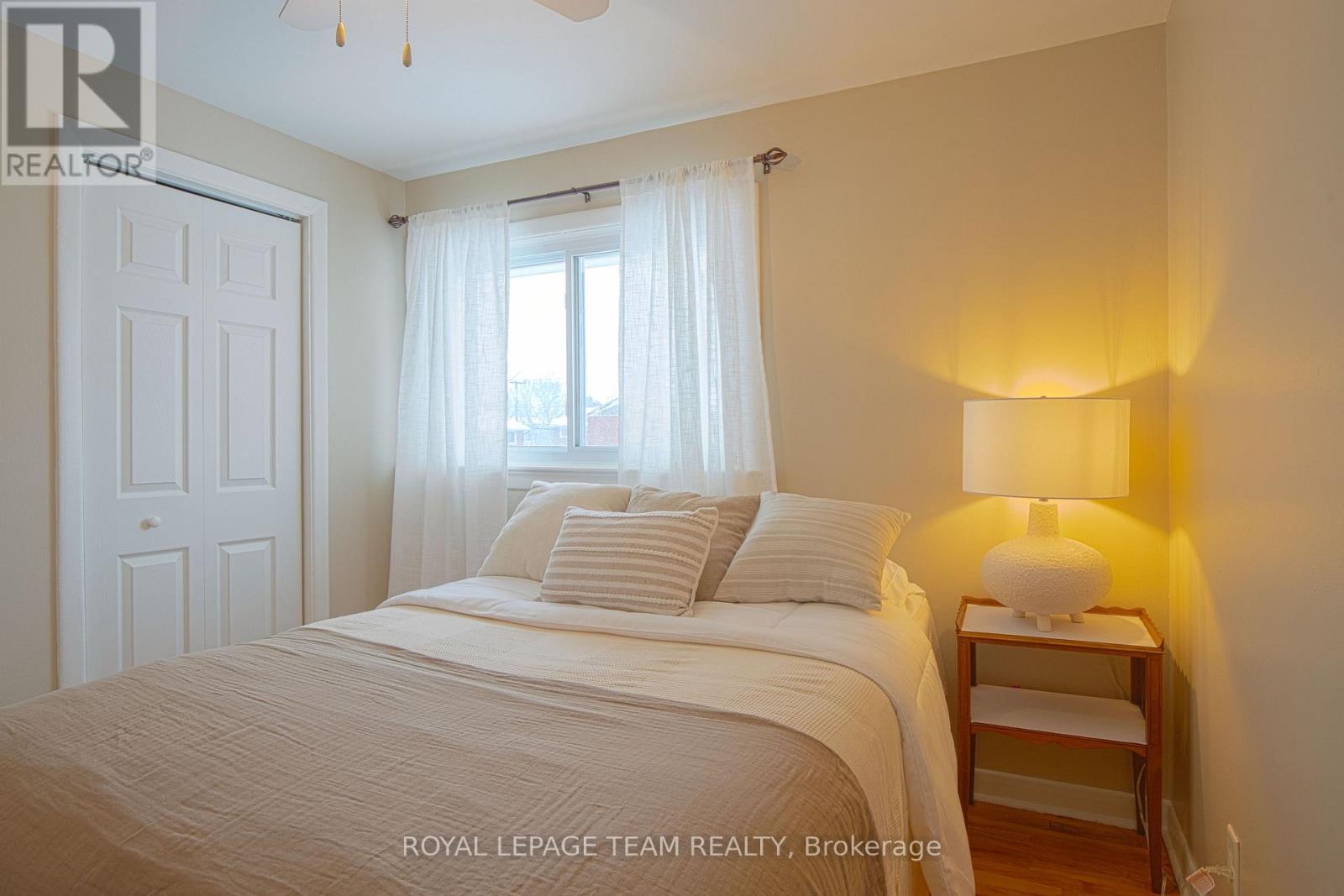 840 Borthwick Avenue, Ottawa, ON - Indoor Photo Showing Bedroom