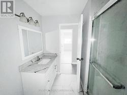 Main 3pc Bathroom -