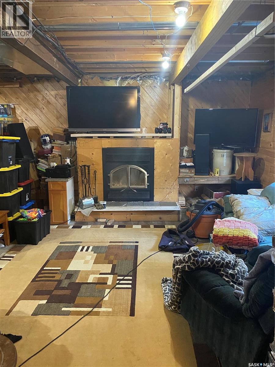 406 Lakeview Avenue, Northern Admin District, SK
