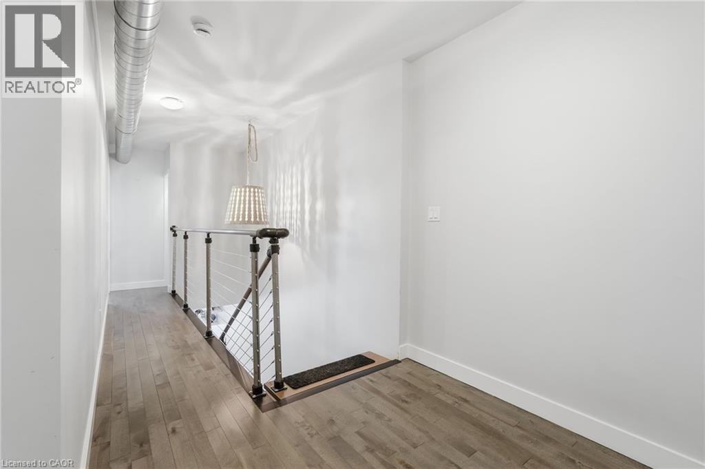414 John Street N, Hamilton, ON - Indoor Photo Showing Other Room