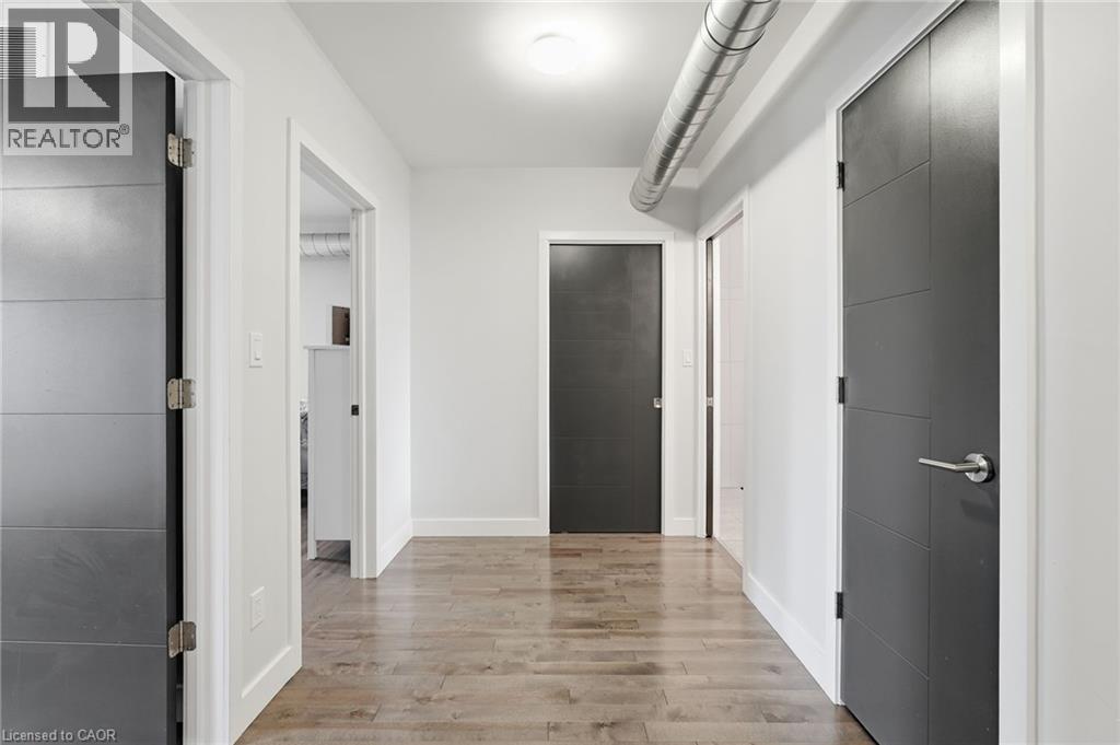 414 John Street N, Hamilton, ON - Indoor Photo Showing Other Room