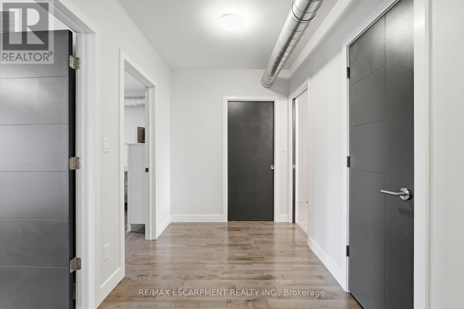 414 John Street, Hamilton, ON - Indoor Photo Showing Other Room