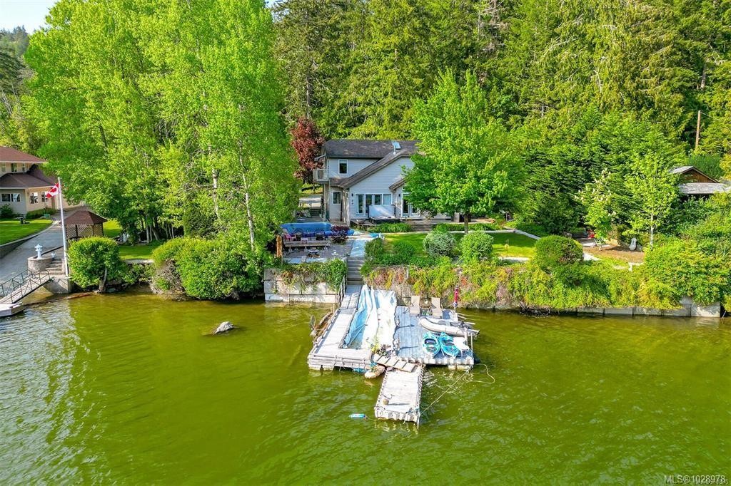 4712 Shell Beach Rd, Ladysmith, BC