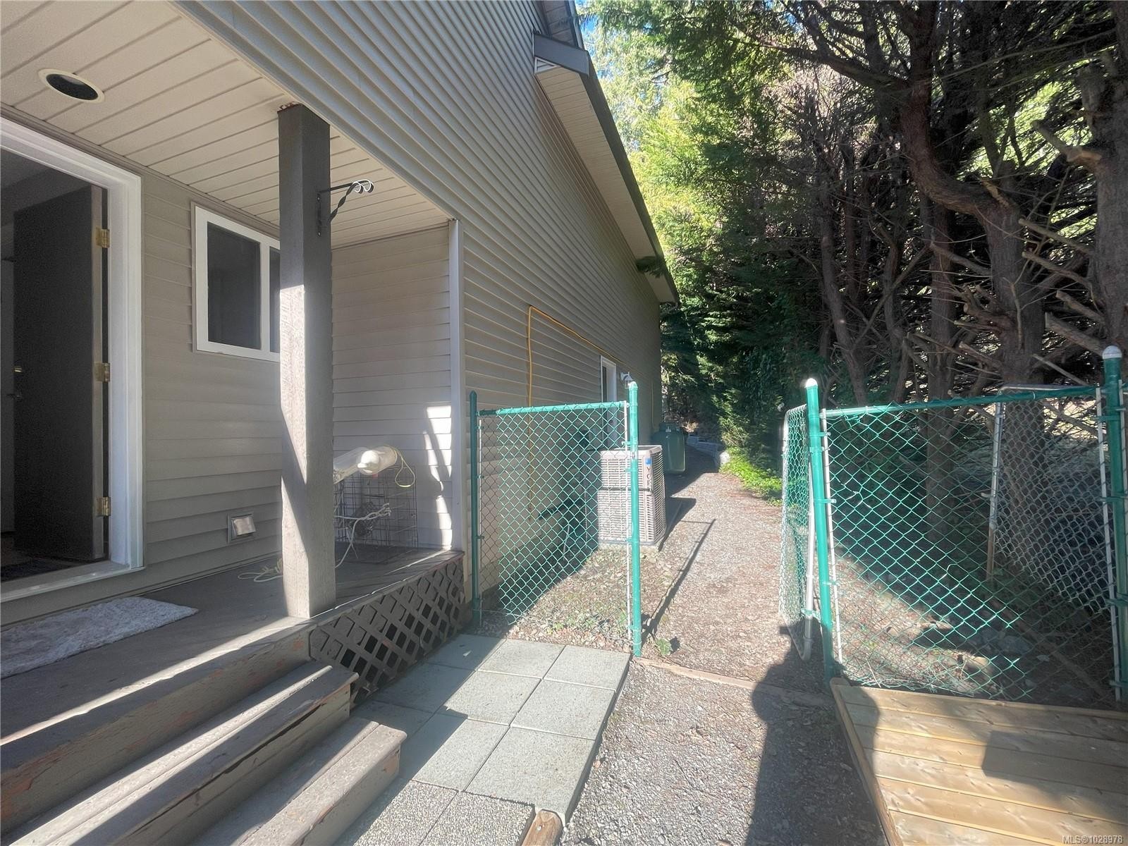 4712 Shell Beach Rd, Ladysmith, BC