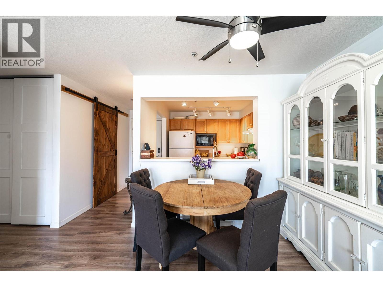 3320 Centennial Drive Unit# 403, Vernon, BC - Indoor Photo Showing Dining Room