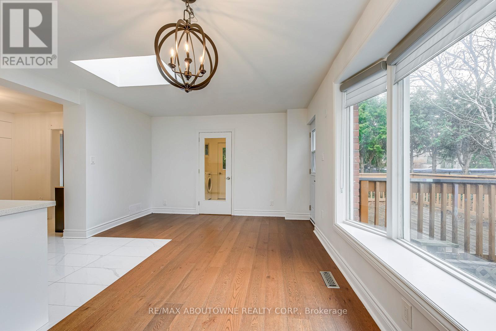 2565 Windjammer Road, Mississauga, ON - Indoor Photo Showing Other Room