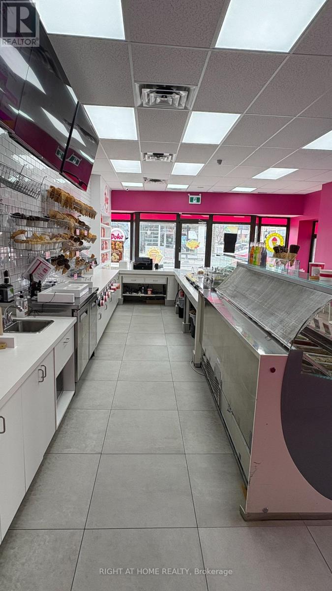 773 Bank Street, Ottawa, ON