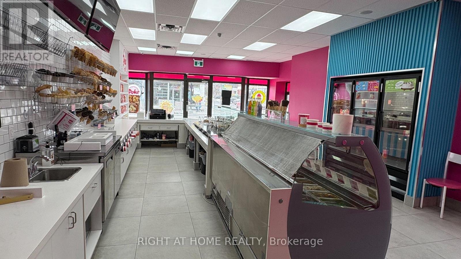 773 Bank Street, Ottawa, ON