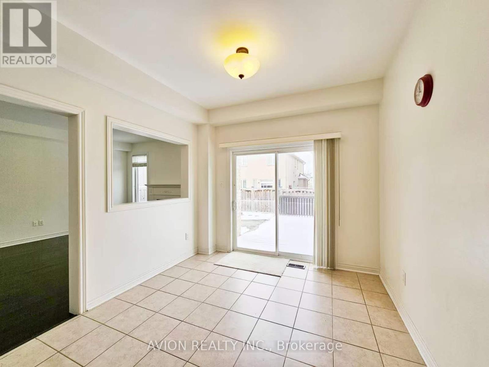 72 Eakin Mill Road, Markham, ON - Indoor Photo Showing Other Room