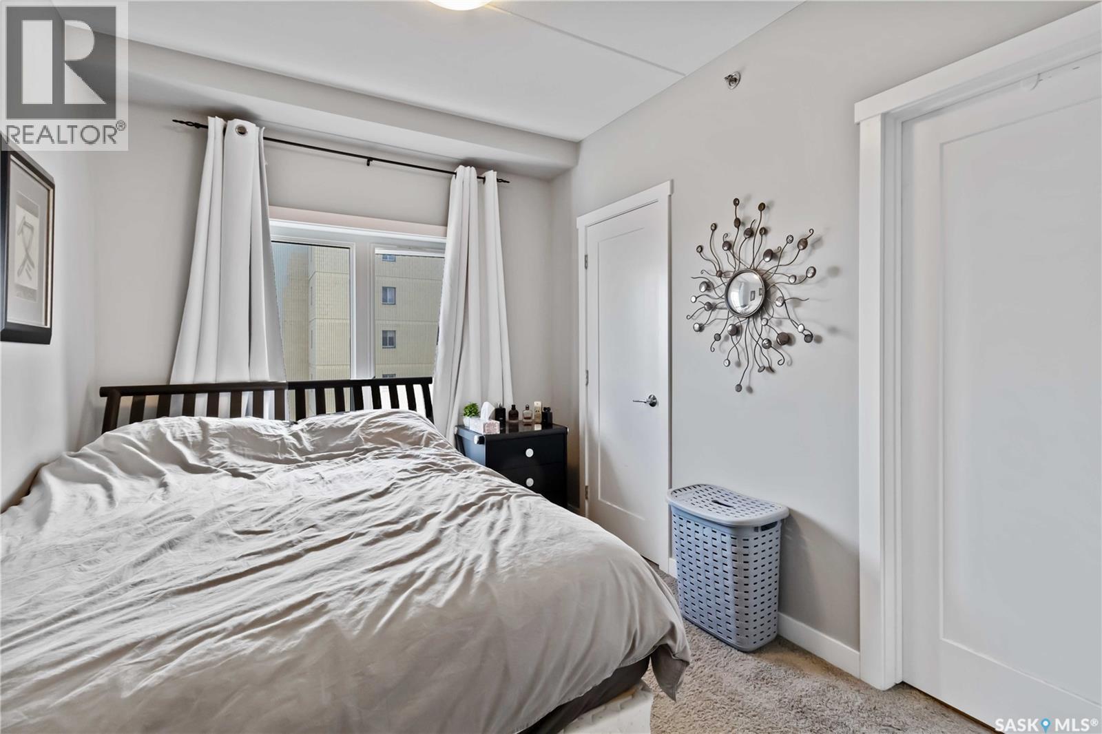 801 550 4Th Avenue N, Saskatoon, SK - Indoor Photo Showing Bedroom