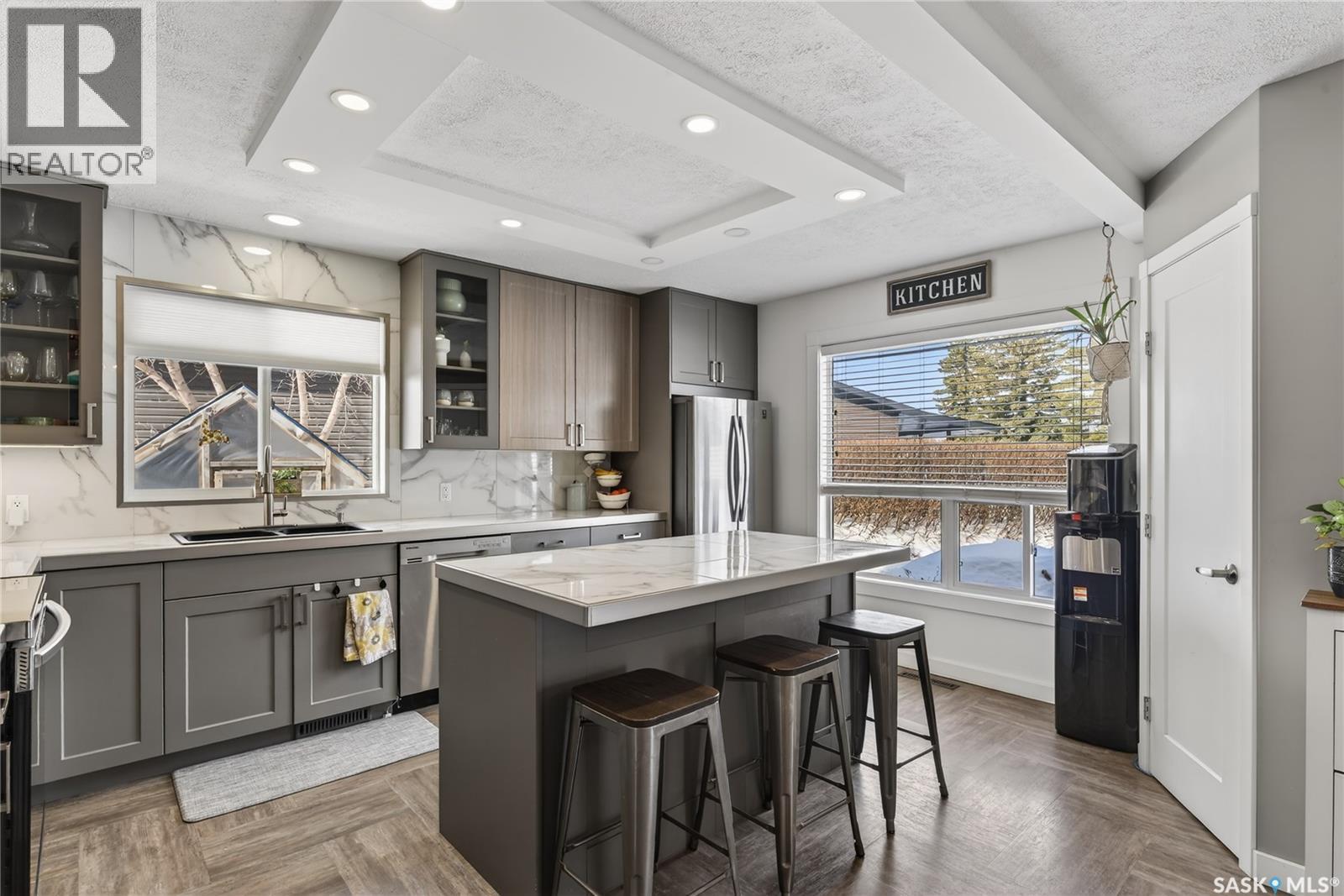 35 King Crescent, Humboldt, SK - Indoor Photo Showing Kitchen With Upgraded Kitchen
