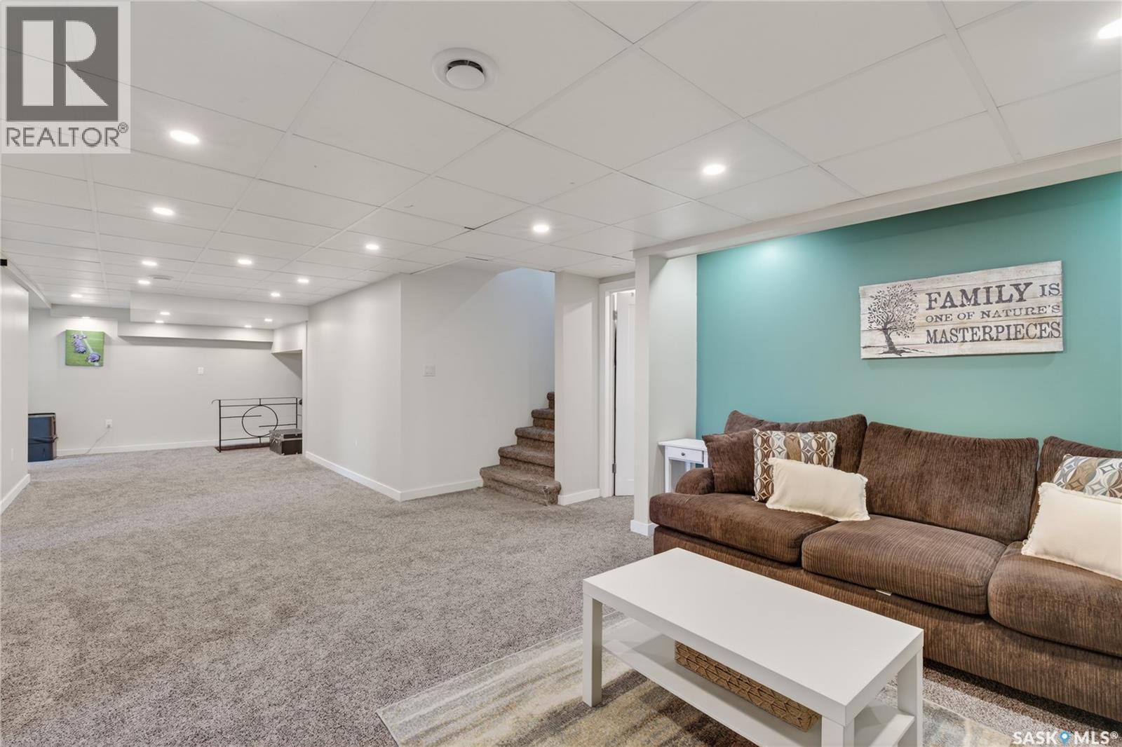35 King Crescent, Humboldt, SK - Indoor Photo Showing Basement