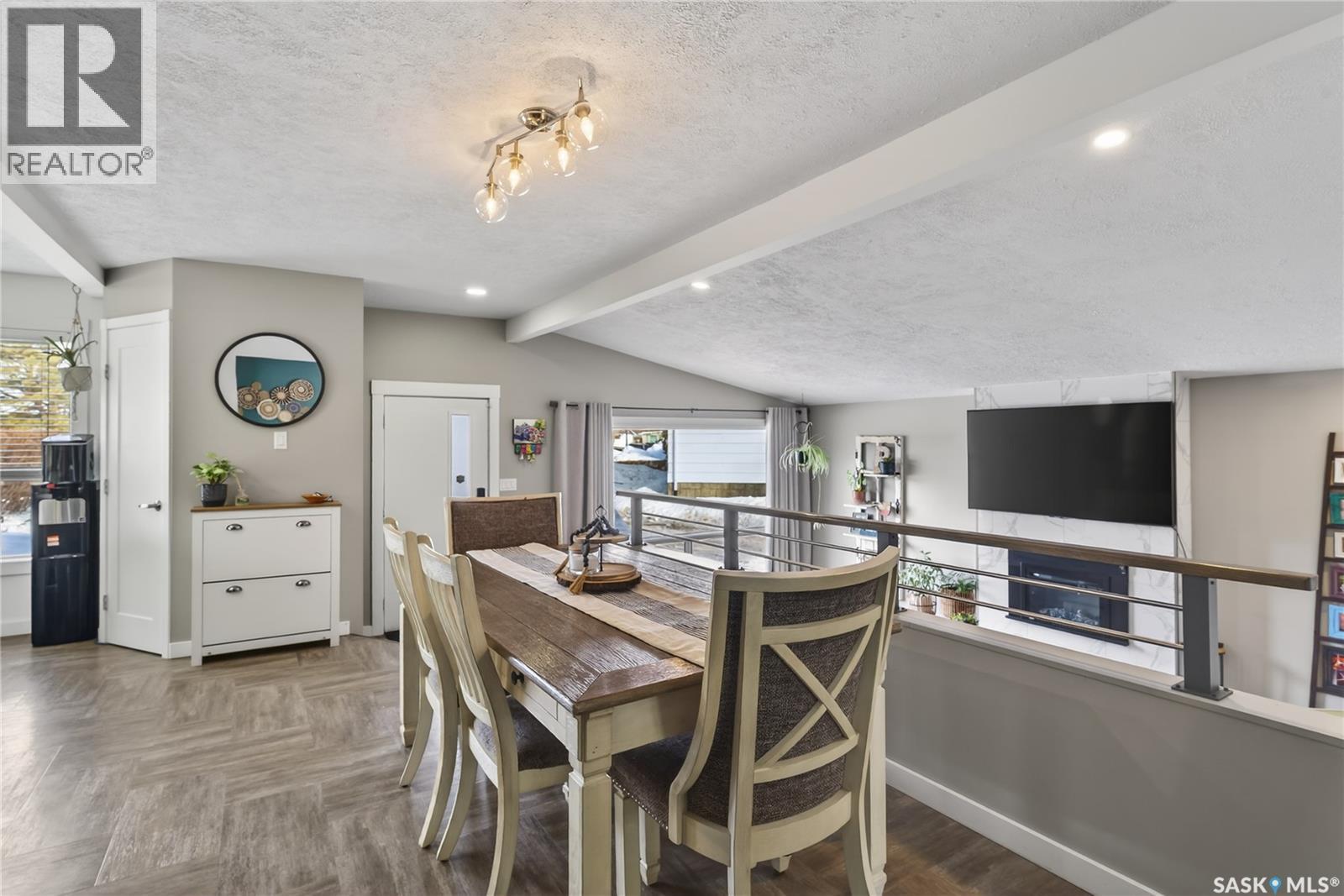 35 King Crescent, Humboldt, SK - Indoor Photo Showing Dining Room