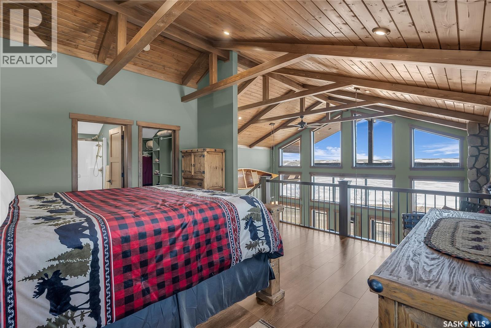 35 Grace Bay, Diefenbaker Lake, SK - Indoor Photo Showing Bedroom
