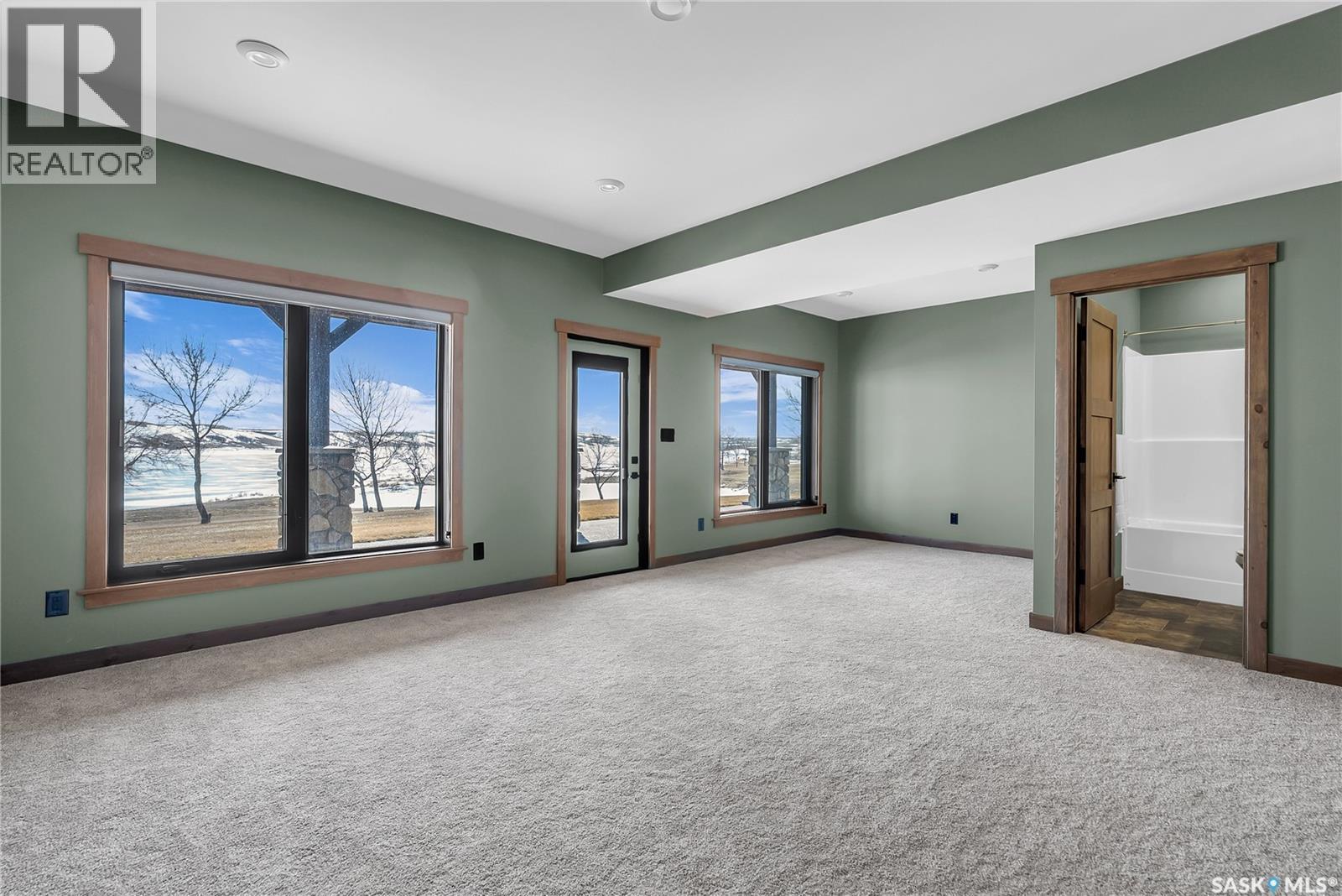 35 Grace Bay, Diefenbaker Lake, SK - Indoor Photo Showing Other Room