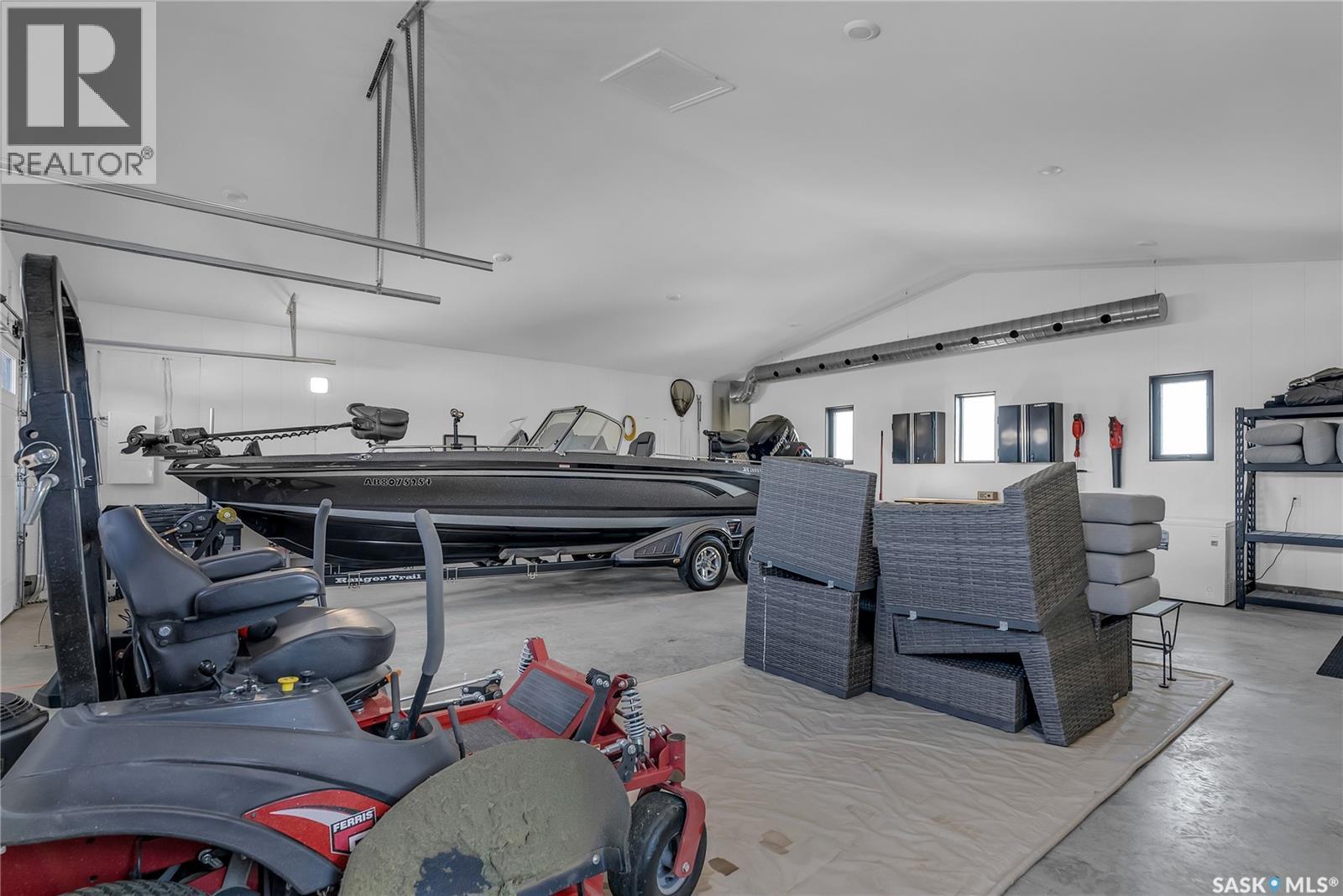 35 Grace Bay, Diefenbaker Lake, SK - Indoor Photo Showing Garage
