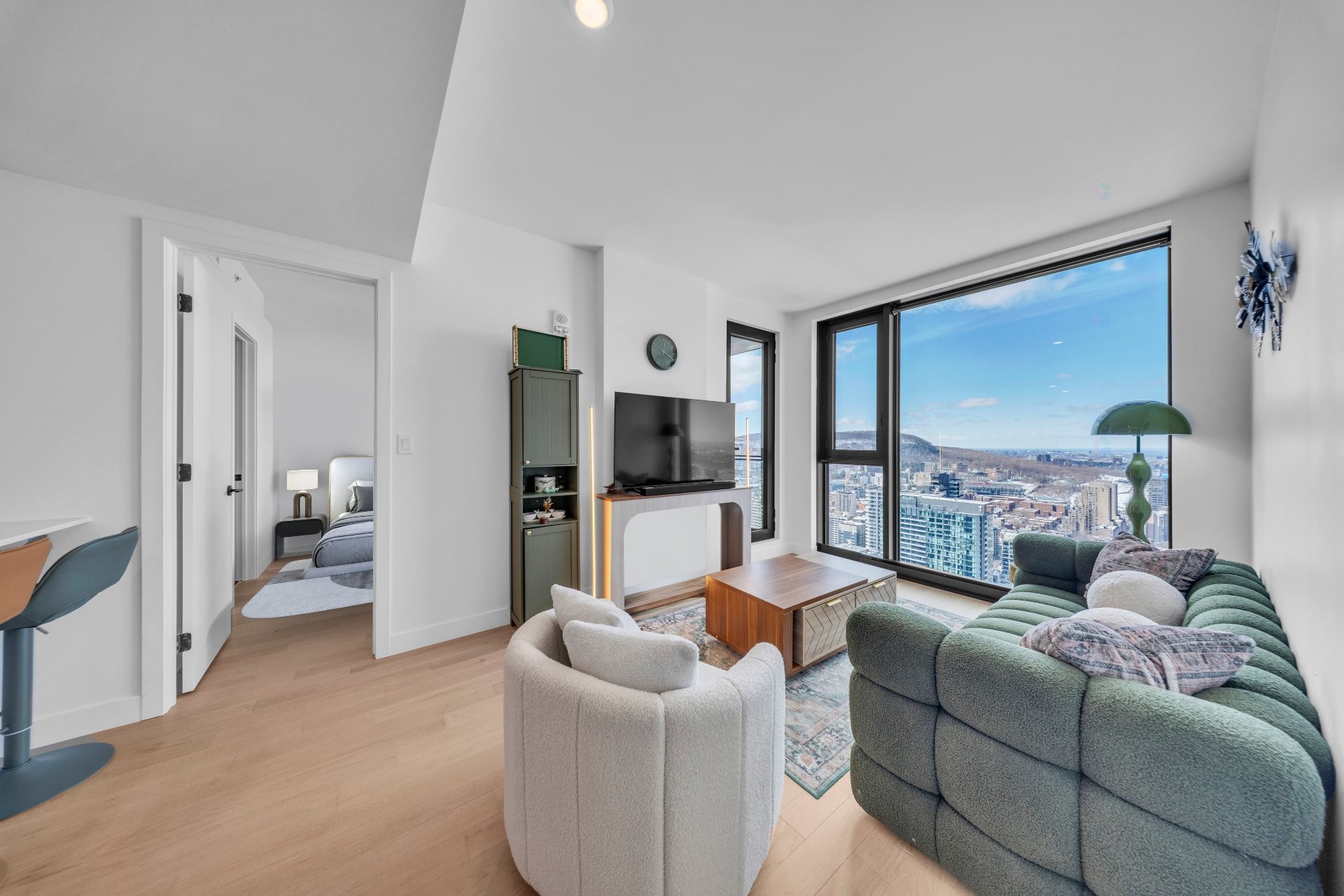 Living Room - 5106-1245 Rue De Bleury, Montréal (Ville-Marie), QC - Indoor Photo Showing Living Room