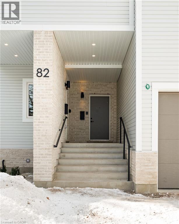 82 Chalmers Street N, Cambridge, ON - Outdoor With Exterior