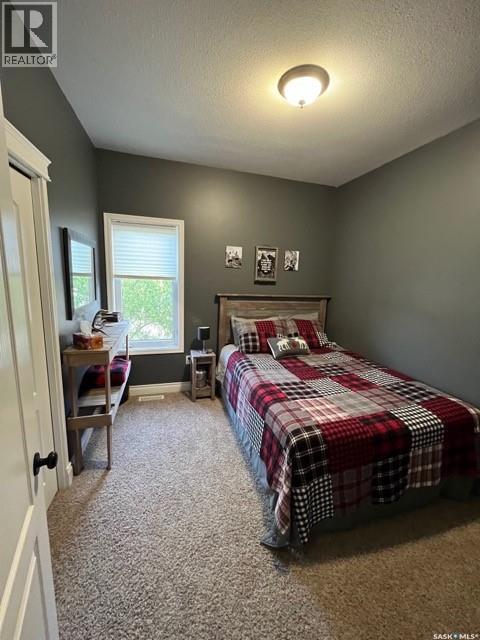 4 Ross Drive, Yorkton, SK - Indoor Photo Showing Bedroom