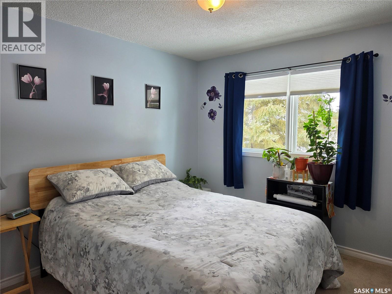 360 2Nd Avenue E, Englefeld, SK - Indoor Photo Showing Bedroom