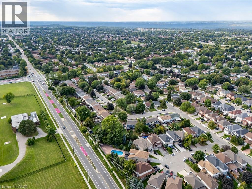 3 Nature Court, Hamilton, ON - Outdoor With View