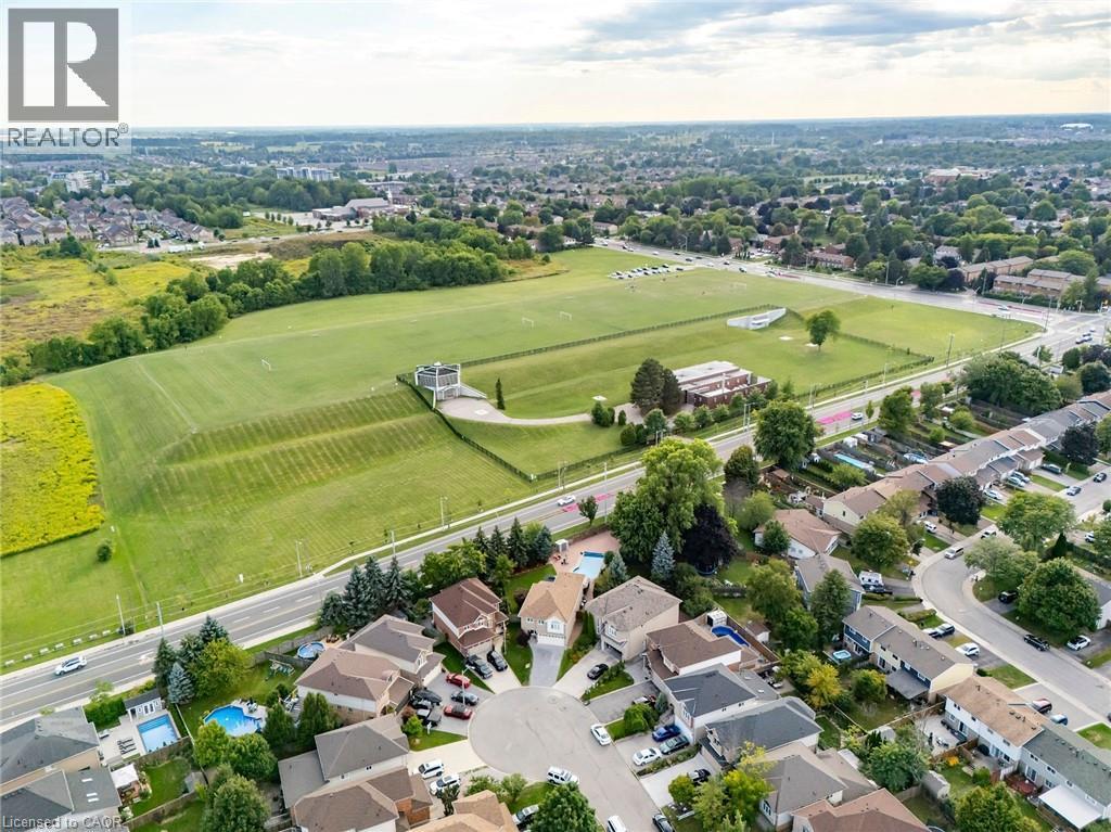 3 Nature Court, Hamilton, ON - Outdoor With View