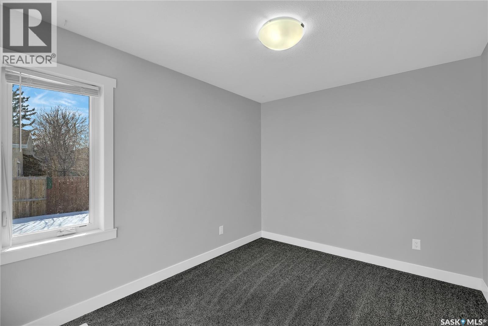 3347 Coughlin Bay E, Regina, SK - Indoor Photo Showing Other Room