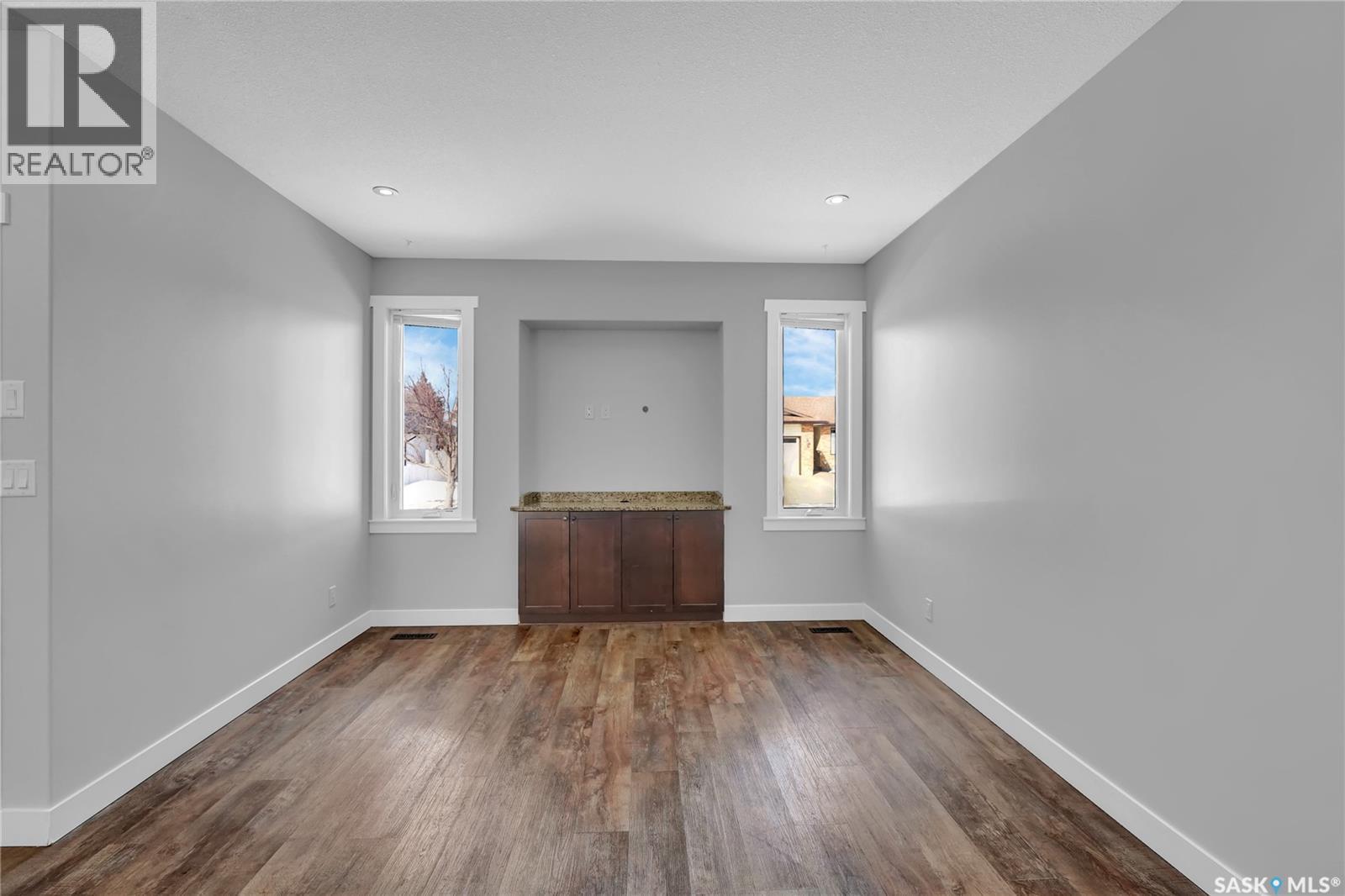 3347 Coughlin Bay E, Regina, SK - Indoor Photo Showing Other Room