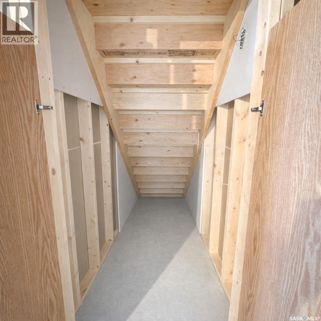 401 6Th Avenue W, Nipawin, SK - Indoor Photo Showing Other Room