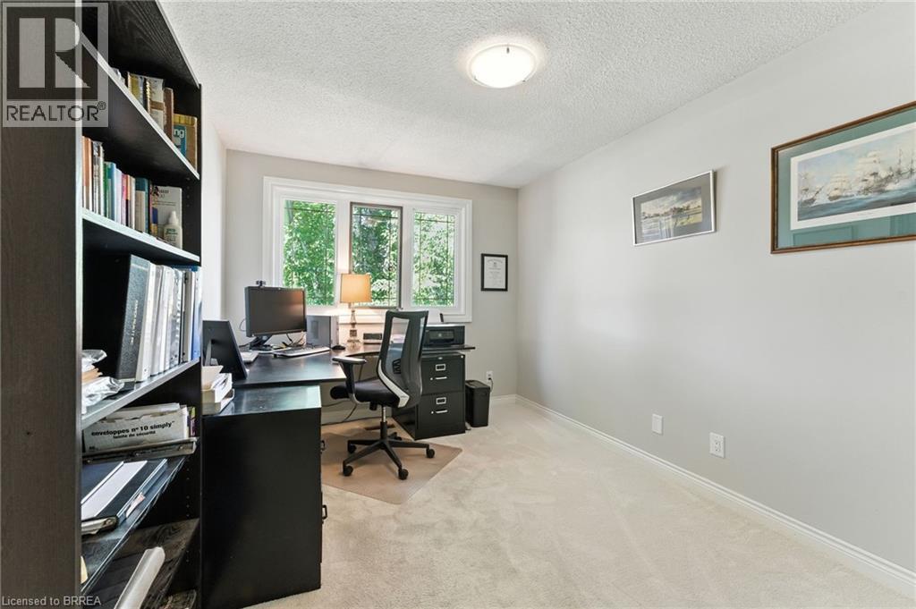 91 Abbey Close, Ancaster, ON - Indoor Photo Showing Office