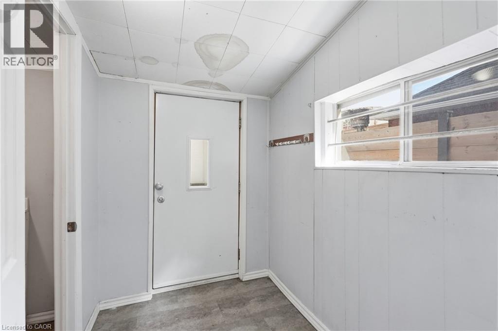 79 Murray Street E, Hamilton, ON - Indoor Photo Showing Other Room