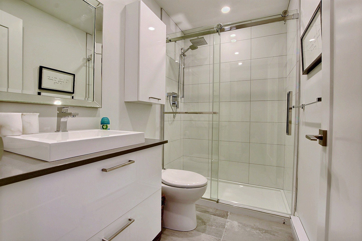 Salle de bains - 105-510 Boul. Des Prairies, Laval (Laval-Des-Rapides), QC - Indoor Photo Showing Bathroom