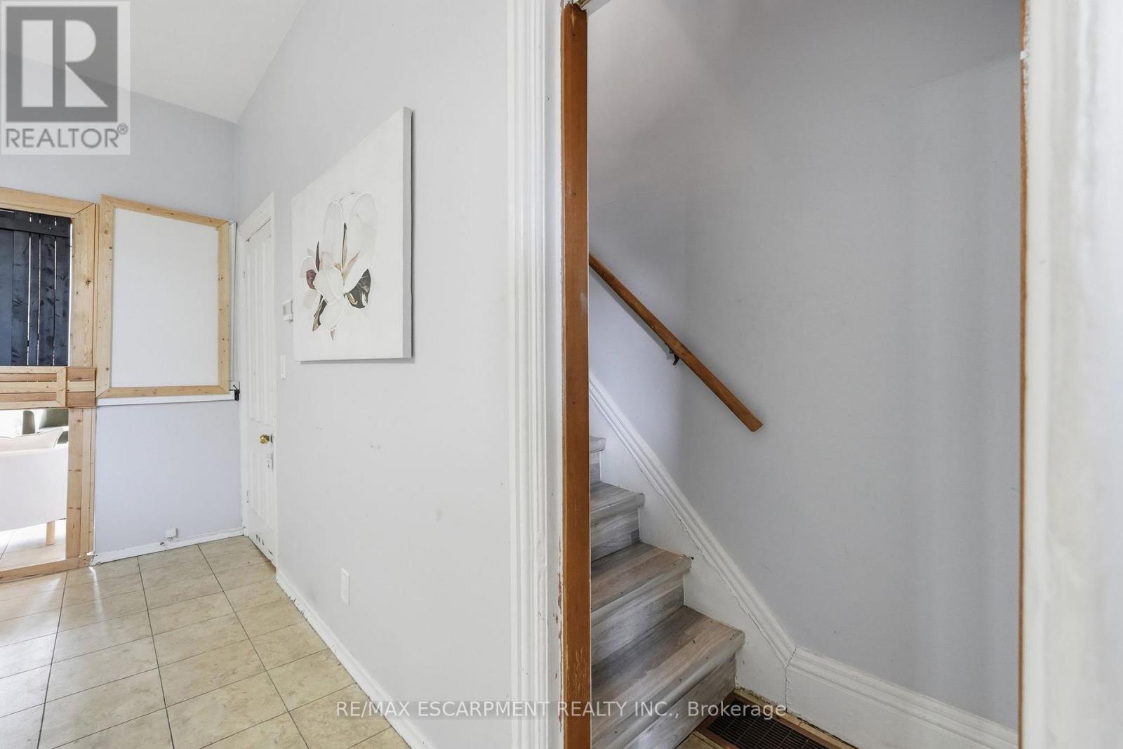 79 Murray Street E, Hamilton, ON - Indoor Photo Showing Other Room