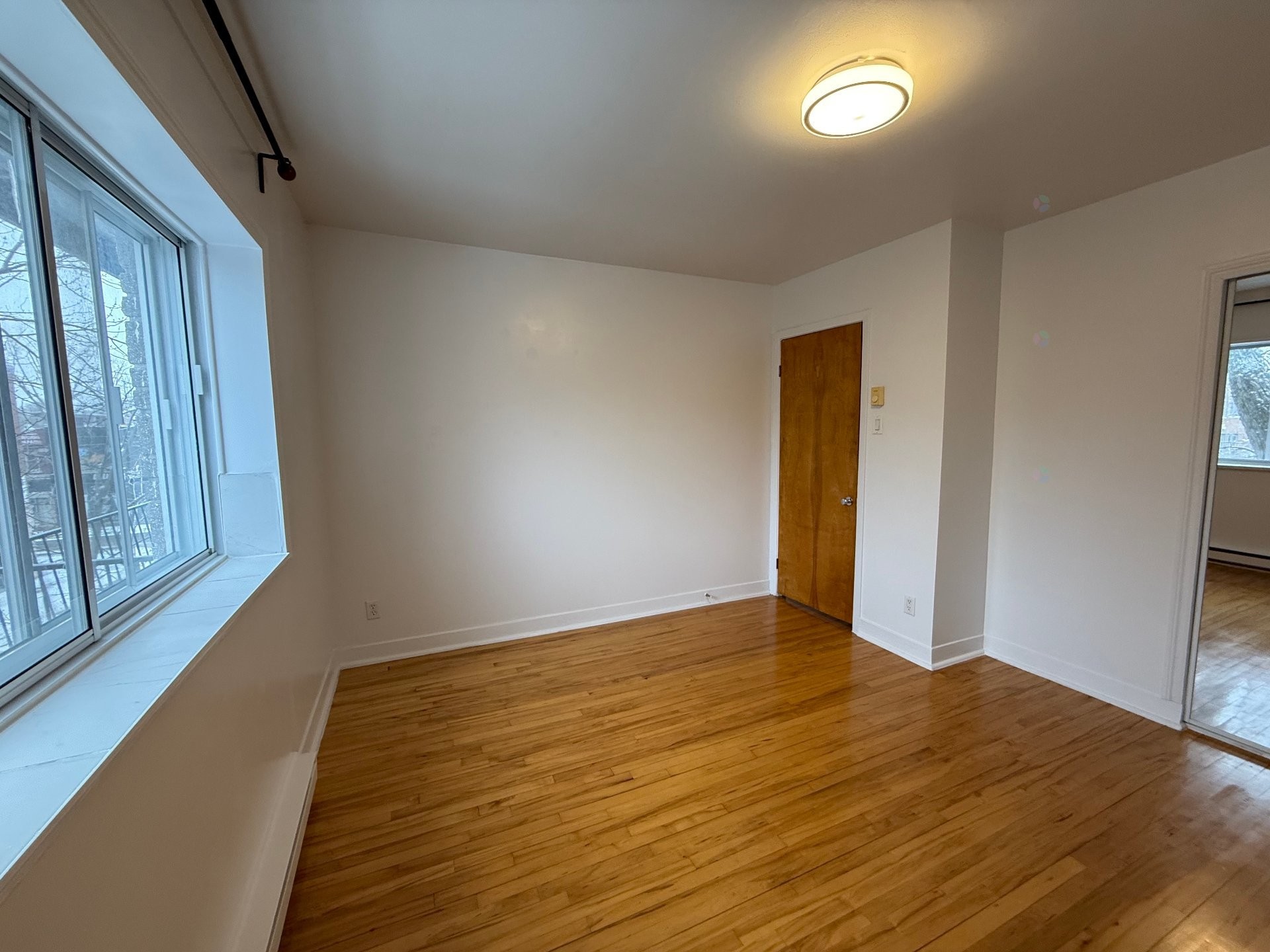 Bedroom - 4-5385 10E Avenue, Montréal (Rosemont/La Petite-Patrie), QC - Indoor Photo Showing Other Room