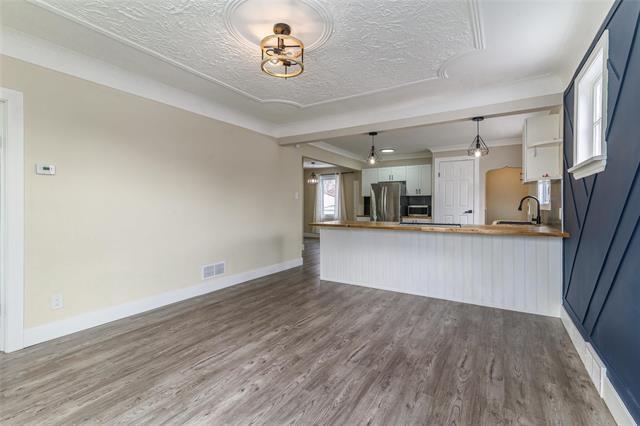 1655 Pacific Ave, Winnipeg, MB