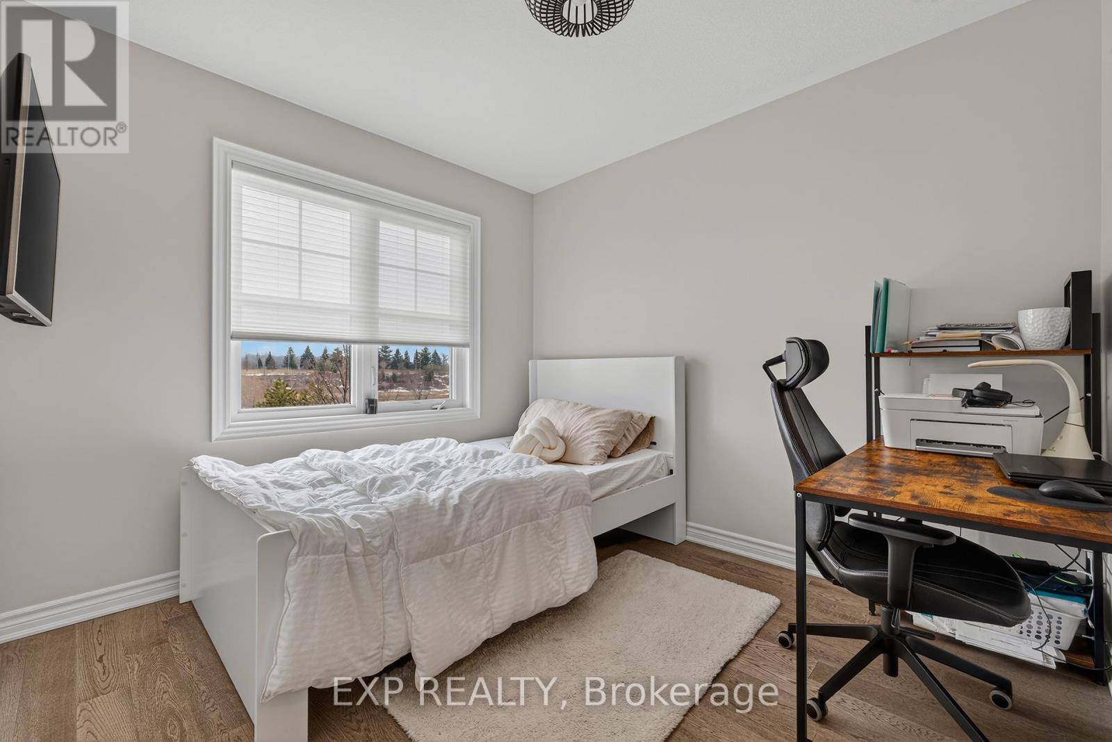 55 West Oak Trail, Kitchener, ON - Indoor Photo Showing Bedroom