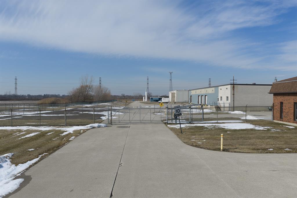 435 Polymoore Drive, St Clair, ON