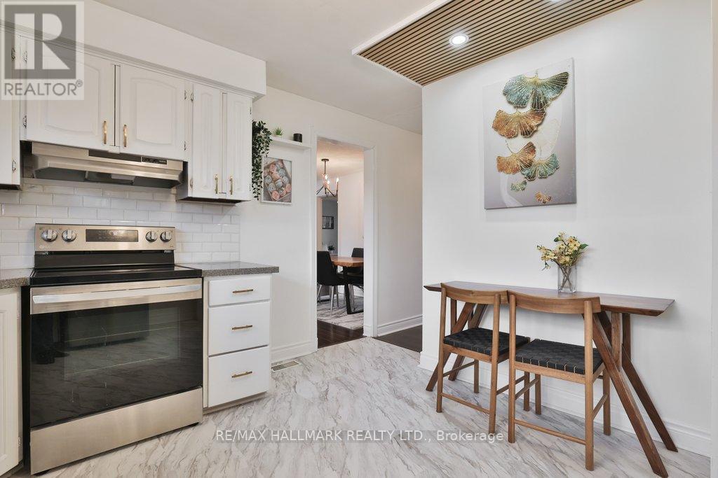 2334 Prospect Street, Burlington, ON - Indoor