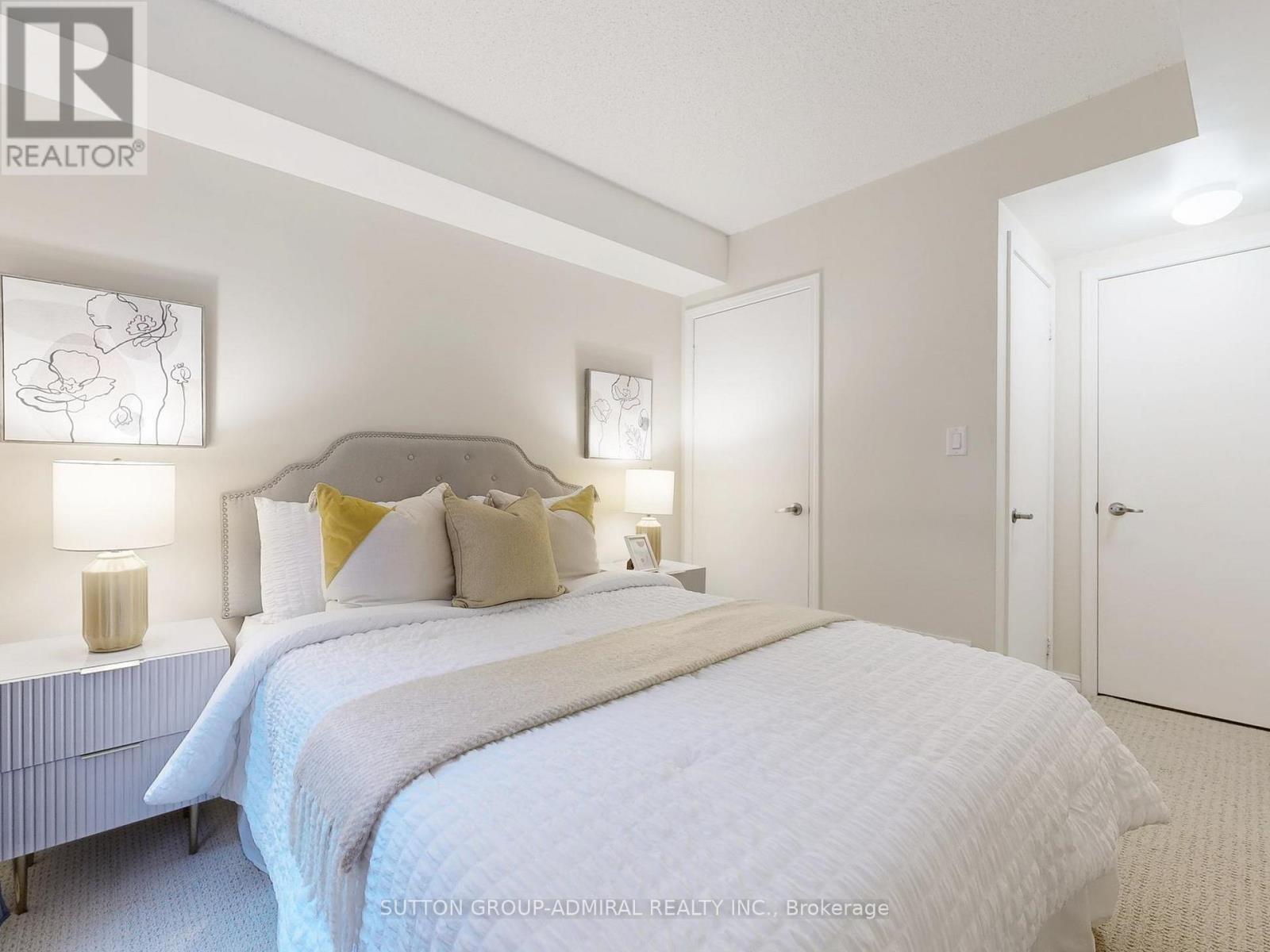 516 - 3 Everson Drive, Toronto, ON - Indoor Photo Showing Bedroom