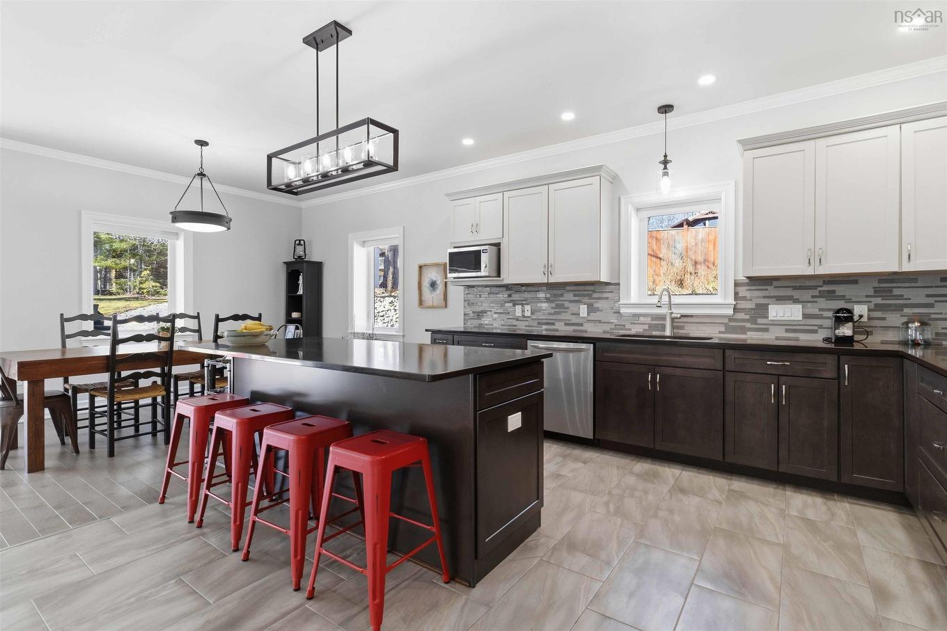 51 Cresthaven Court, Bridgewater, NS