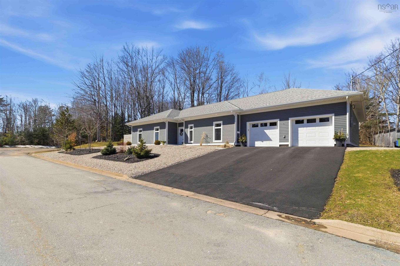 51 Cresthaven Court, Bridgewater, NS